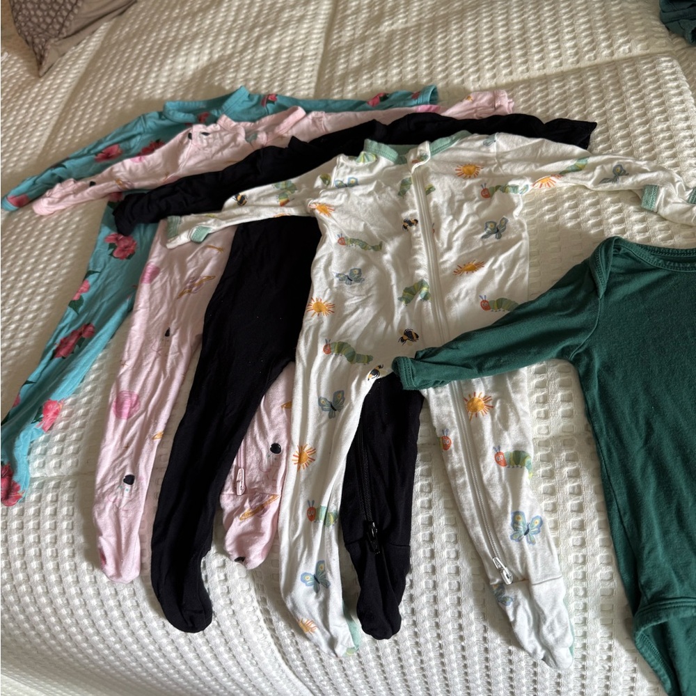 Kyte BABY lot; 4 footie pajamas and a long sleeve onesie